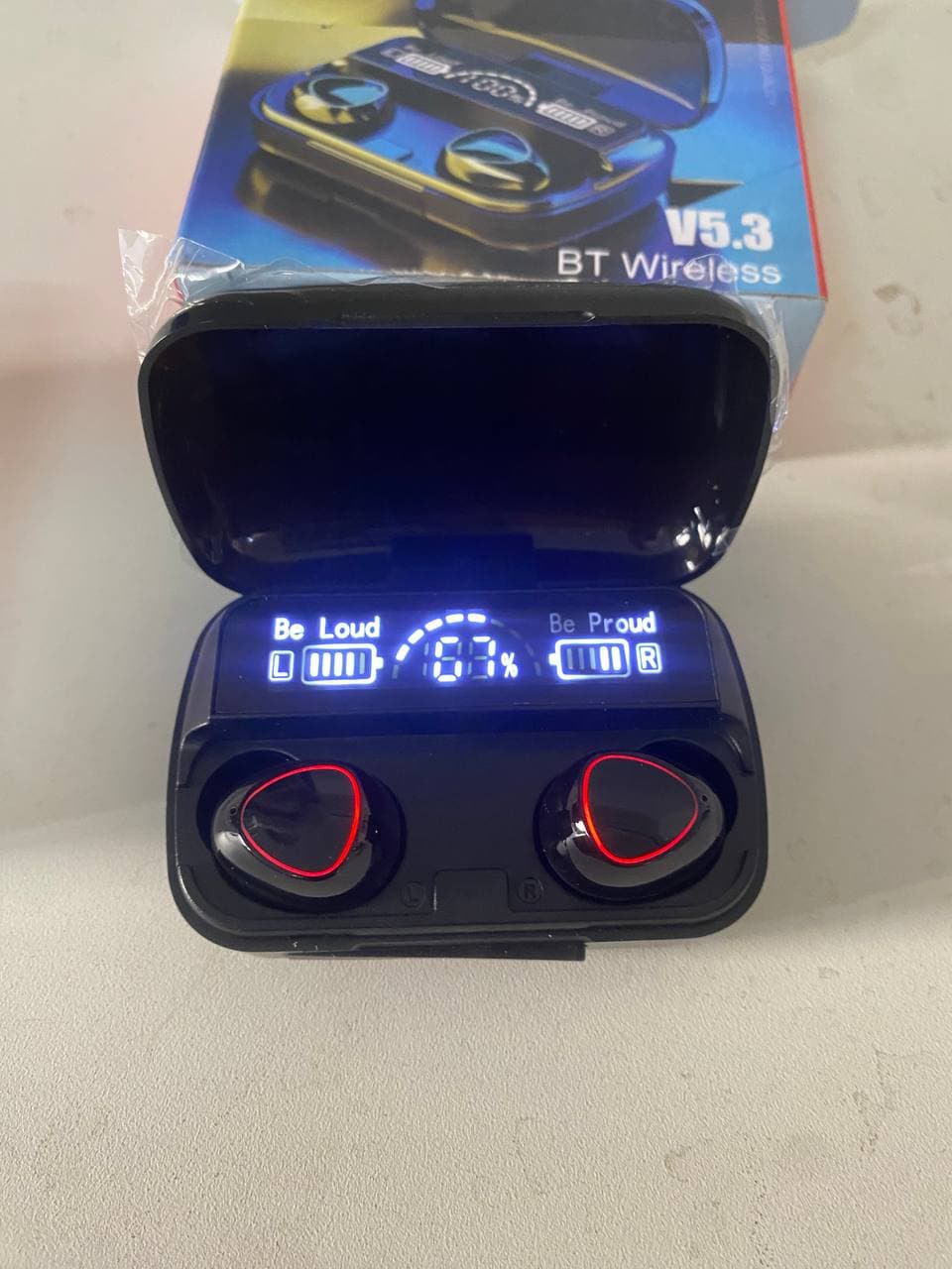 Ecouteurs Sans Fil M10 Stéréo Bluetooth 5.1 avec Powerbank — صورة حقيقية 10