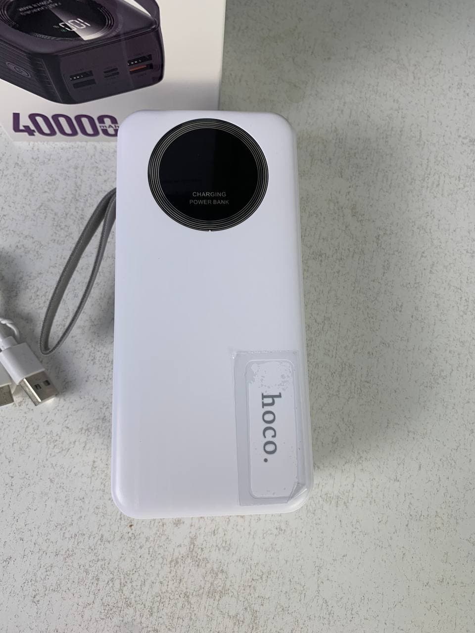 Power Bank Hoco J-005 Premium 40000mAh - باور بانك حجم كبير بسعة 40,000 مللي أمبير - Camping et Randonnée - صورة حقيقية 13