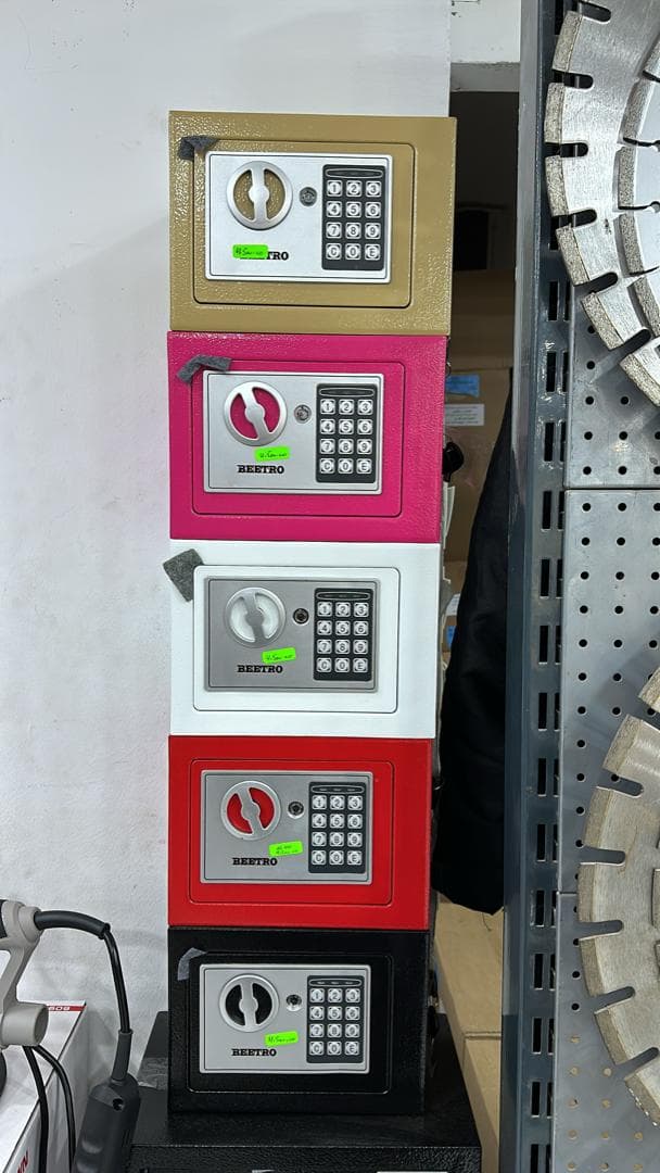 Coffre Fort Electronique Avec Code de sécurité programmable — صورة حقيقية 8