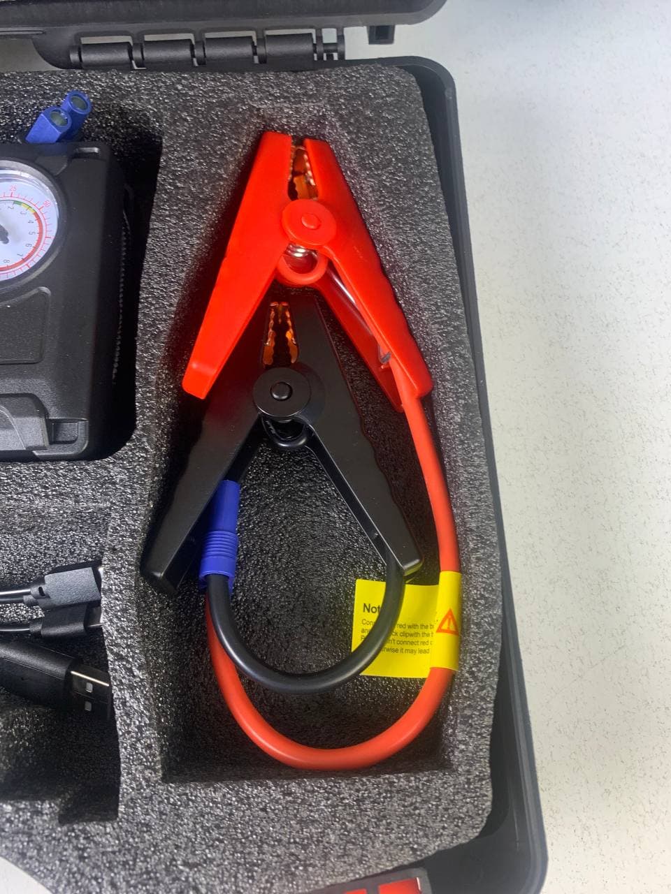 جهاز تشغيل السيارة | Jump Starter Compresseur 2-en-1 | منفاخ هواء متكامل — صورة حقيقية 13