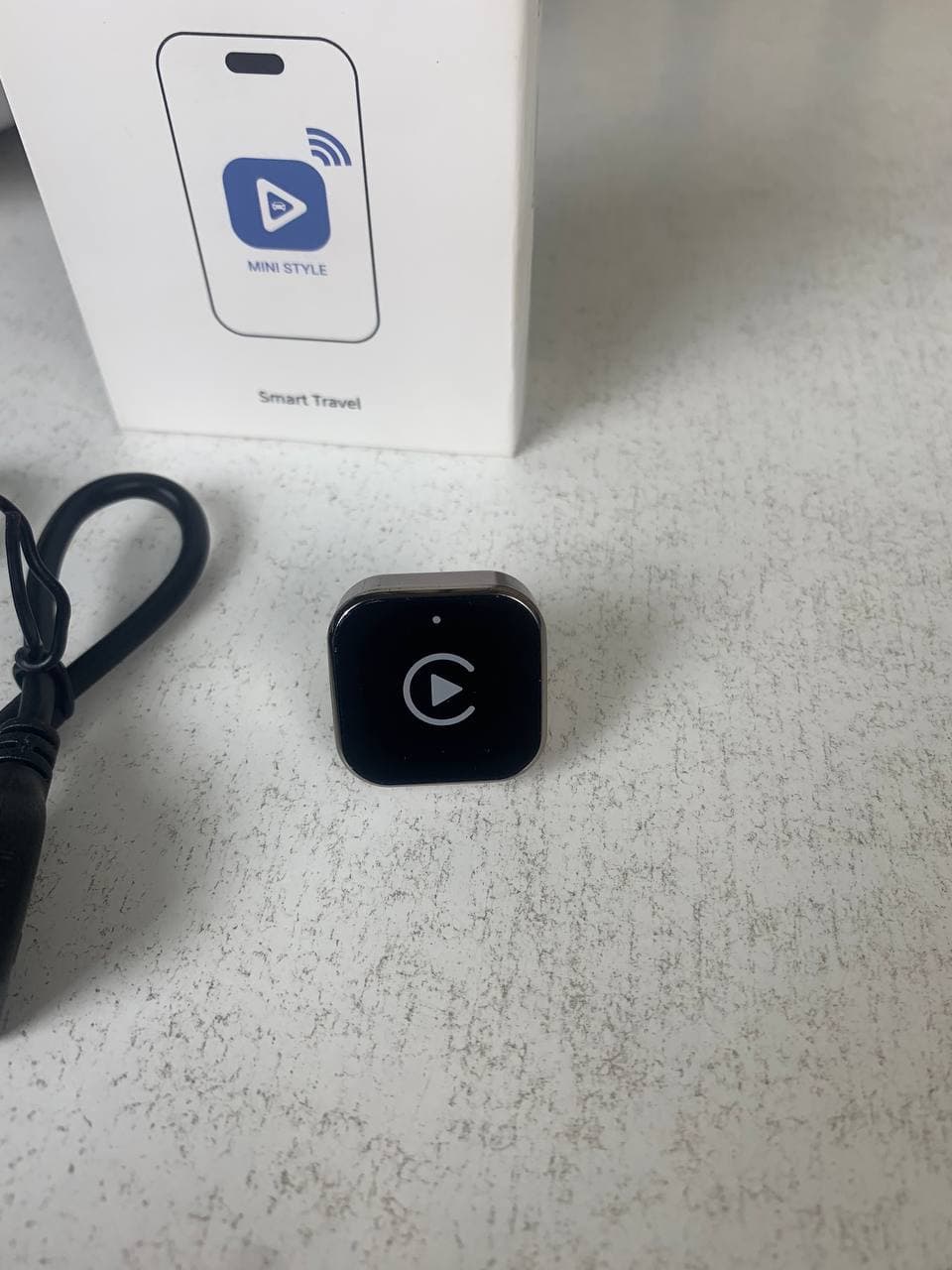 Adaptateur Sans Fil CarPlay et Android Auto pour Voitures - محول السيارة الذكي 2 في 1 - Accessoires Auto/Moto - صورة حقيقية 14