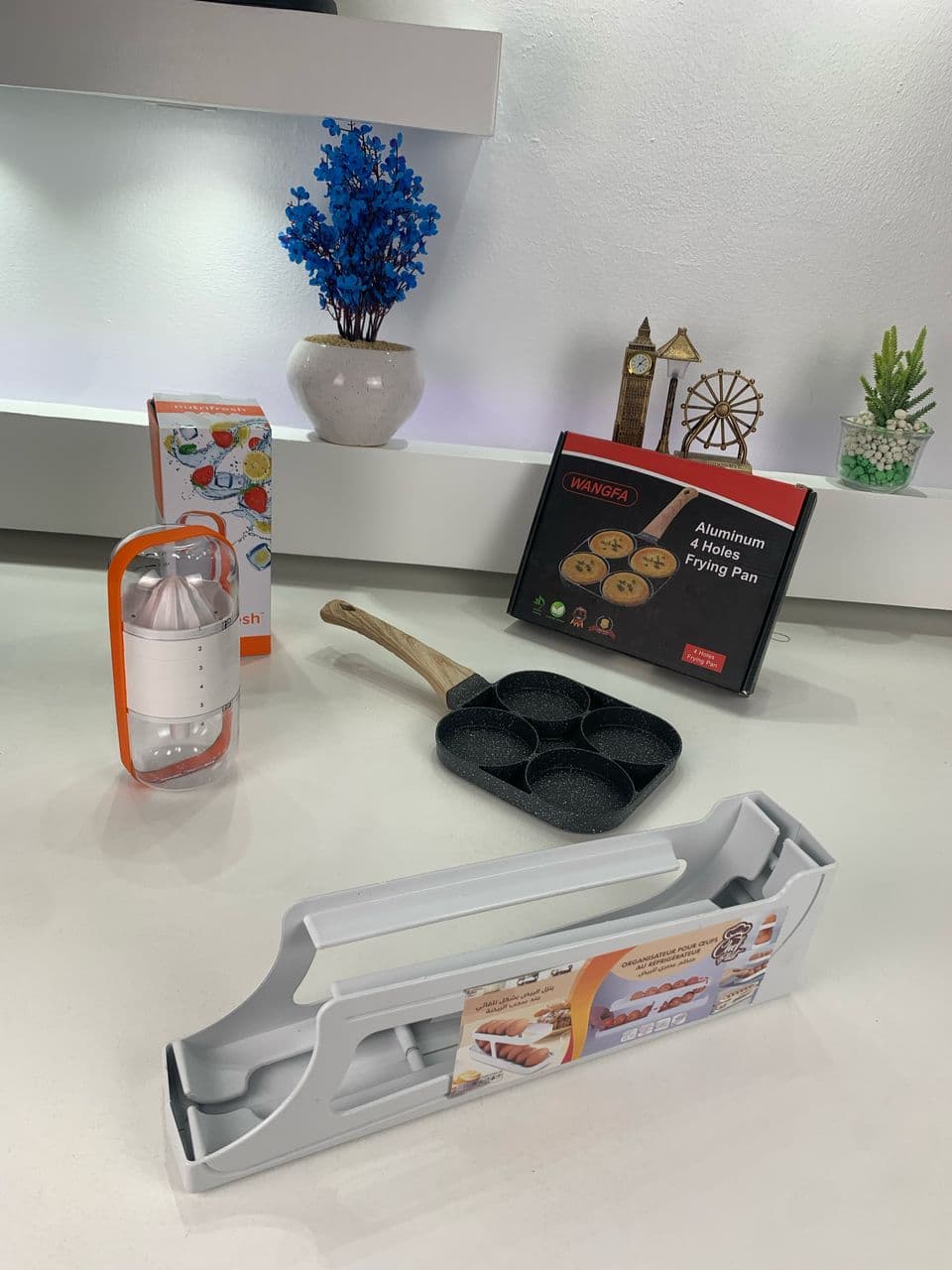 Pack Cuisine Multifonction : Rangement Œufs, Poêle à Crêpes 6-en-1 – حزمة المطبخ متعددة الوظائف: حامل البيض، مقلاة الكريب — صورة حقيقية 9
