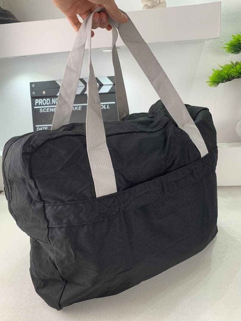 Grand sac de voyage pliable 23 L avec Sangle Valise – حقيبة كبيرة الحجم قابلة للطي — صورة حقيقية 13