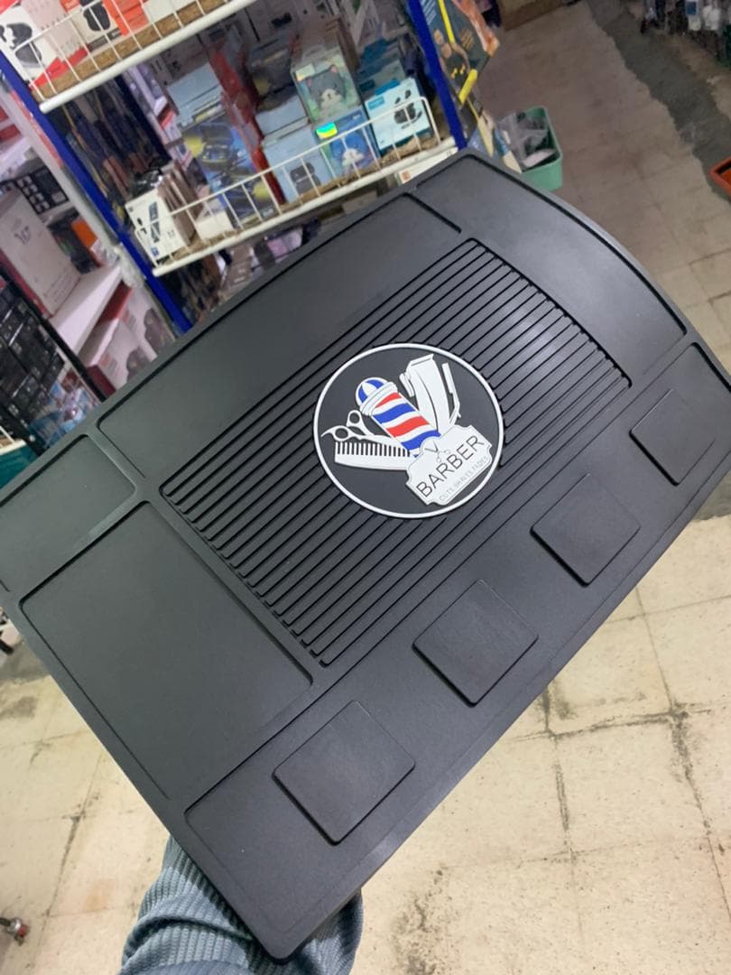 Tapis de rangement pour outils de coiffeur magnétique flexible et antidérapant — صورة حقيقية 8