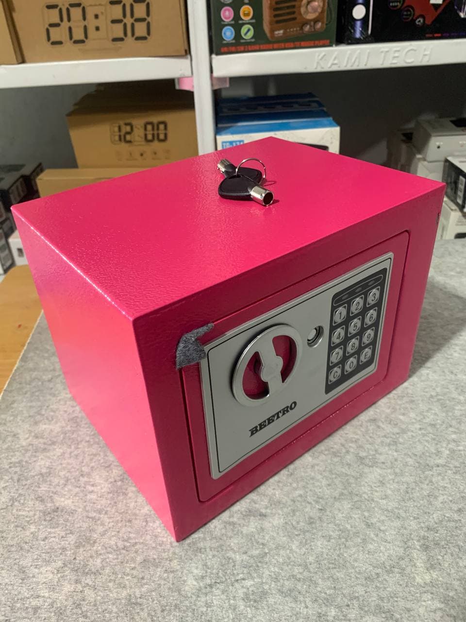 Coffre Fort Electronique Avec Code de sécurité programmable — صورة حقيقية 11