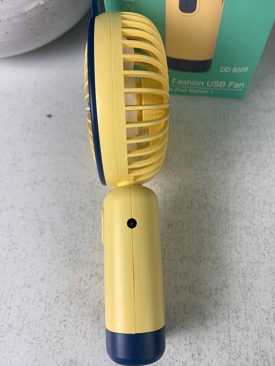 مروحة يد محمولة | Mini Ventilateur USB DD8009 | 2 في 1 قابلة للشحن — صورة حقيقية 11