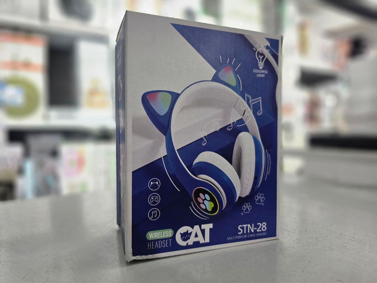 Casque stéréo Bluetooth sans fil oreilles de chat électroluminescents avec support carte TF — صورة حقيقية 10