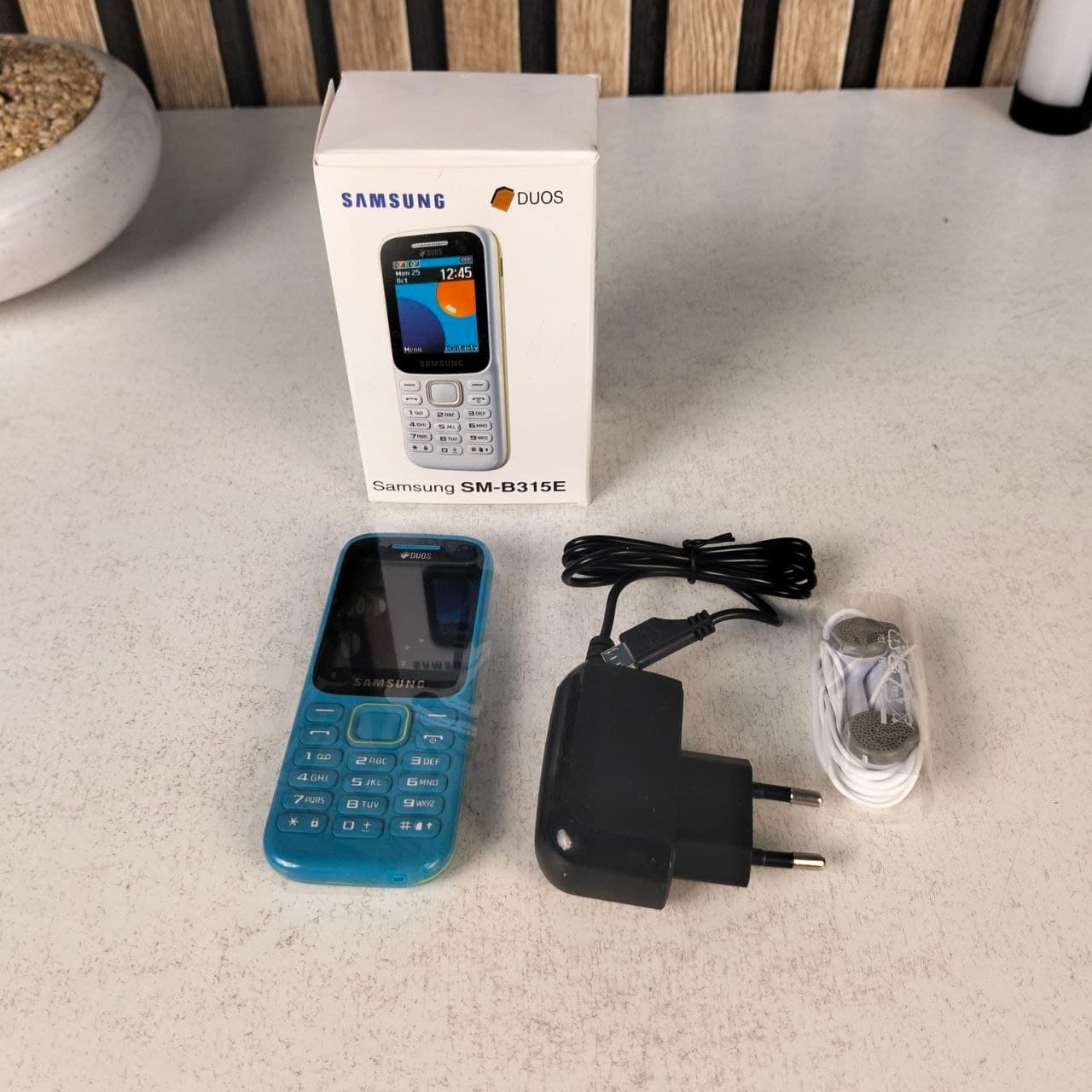 Téléphone Portable SAMSUNG SM-B315E Double SIM Autonomie Prolongée - هاتف سامسونج ثنائي الشريحة ببطارية تدوم طويلاً - Électronique - صورة حقيقية 5