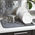 Serviette absorbant en fibres microscopiques avec une base amovible pour vaisselles – منشفة تنشيف و تجفيف الأواني